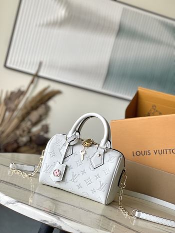 Louis Vuitton LV Speedy Bandoulière 20 White 20x12x13.5cm