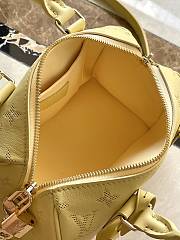 Louis Vuitton LV Speedy Bandoulière 20 Yellow 20x12x13.5cm - 6