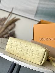 Louis Vuitton LV Bundle Yellow 28x20x11.5cm - 2