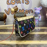 Louis Vuitton LV Limited Black Bag 21.5x12.5x4cm - 5