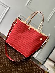 Louis Vuitton LV Neverfull With Strap Red Monogram 31x28x14cm - 4