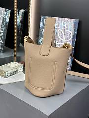 Loewe Pebble Bucket Beige Bag 19.5x16x16cm - 5