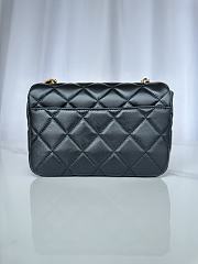 Chanel Mini Flap Bag Lambskin Gold Black 19x13.5x7cm - 4