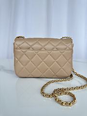 Chanel Mini Flap Bag Lambskin Gold Beige 19x13.5x7cm - 4