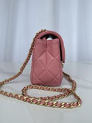 Chanel Mini Flap Bag Lambskin Gold Pink 19x13.5x7cm - 3