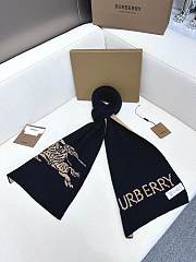 Burberry Scarf 30x180cm - 2