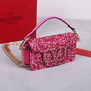 Valentino Garavani Small Pink Locò Shoulder Bag 19x10.5x5cm - 4