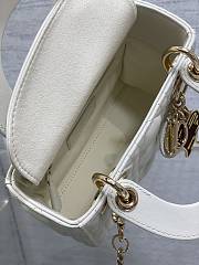 Dior Dioramour Mini Lady Bag White Lambskin 17x15x7cm - 6