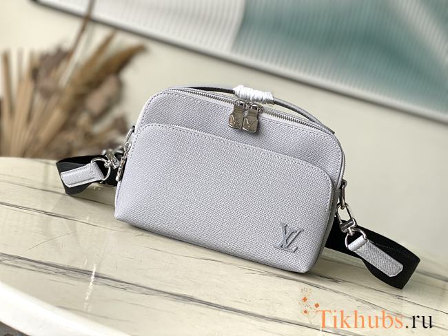 Louis Vuitton LV Avenue Messenger Bag Grey 22.5x15.5x7.5cm - 1