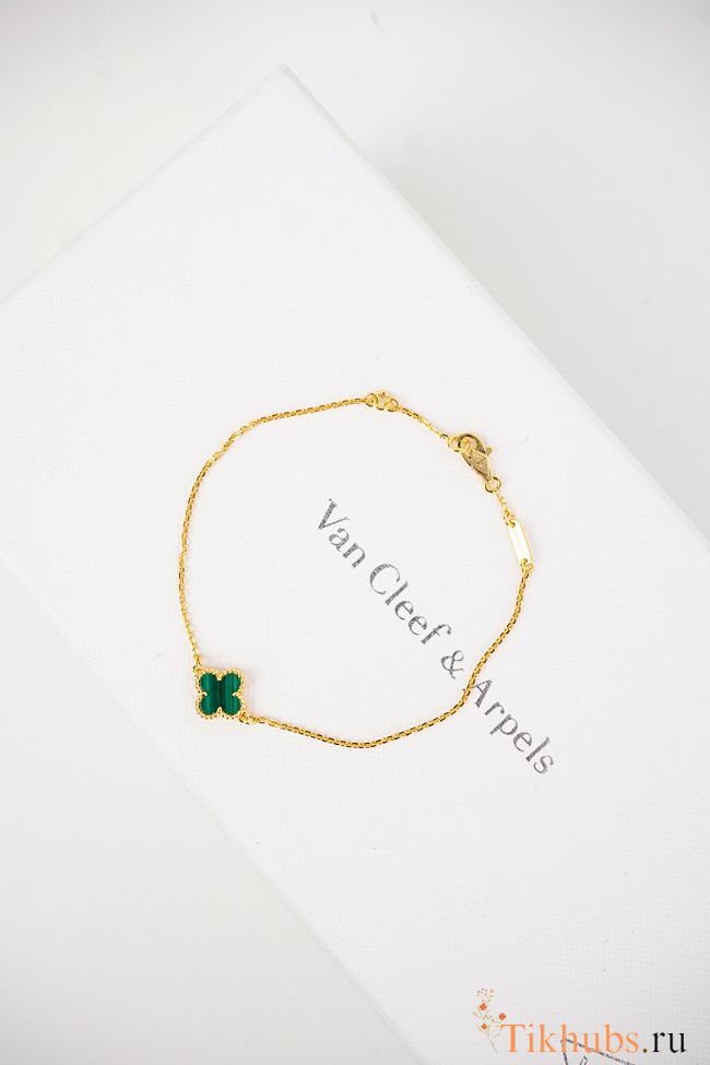 Van Cleef VCA Green Bracelet - 1