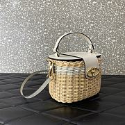 Valentino Vlogo Signature Wicker Vanity Bag White 19x13.5x13cm - 6