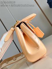 Louis Vuitton LV Cluny BB Bag Beige 28x20x10cm - 3