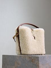 YSL Le 37 Shearling Bag Cream Beige 20x17x13cm - 4