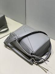 Loewe Puzzle Small Bag Grey Calfskin 24cm - 2