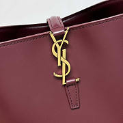 YSL LE 37 Small In Shiny Leather Red 17 x 20 x 13 cm - 6