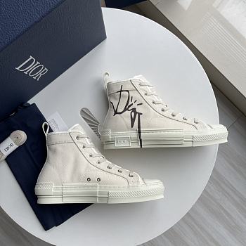 Dior B23 x Travis Scott Cream Sneaker