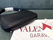 Valentino Garavani Hobo Black Shoulder Bag 30x24x3cm - 6