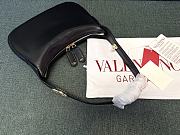 Valentino Garavani Hobo Black Shoulder Bag 30x24x3cm - 2