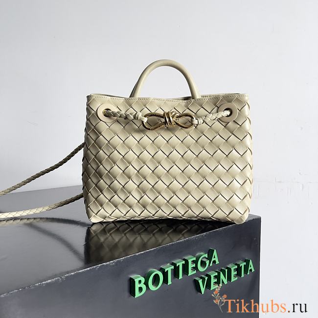 Bottega Veneta Small Andiamo Beige 25x22x10.5cm - 1