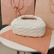 Miu Miu Wander Leather Half-moon Bag White 28x14x9cm - 6