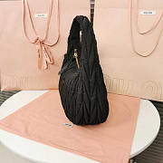 Miu Miu Wander Leather Half-moon Bag Black 28x14x9cm - 5