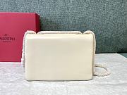 Valentino Garavani One Stud White Bag 19x14x11cm - 4