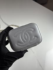 Chanel Mini Top Handle Vanity Grey Lambskin 11x8.5x7cm - 6