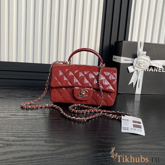 Chanel Top Handle Flap Bag Red Patent 20x9x13cm - 1