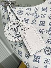 Louis Vuitton LV Carmel Mahina White Blue 40x35x17cm - 5