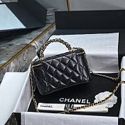 Chanel 24B Vanity Case Black Lambskin 19x9.5x8cm - 5