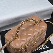 Chanel 24B Vanity Case Beige Lambskin 19x9.5x8cm - 5