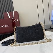 Gucci GG Emblem Super Mini Bag Black 23x12x2cm - 4