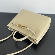 Bottega Veneta Small Andiamo Bag Beige Leather 25x22x10cm - 5