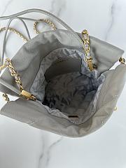 Chanel Mini 22 Handbag Grey Caviar Gold 20x19x6cm - 6