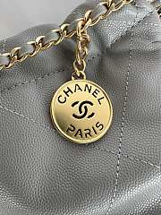 Chanel Mini 22 Handbag Grey Caviar Gold 20x19x6cm - 2