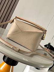 Loewe Puzzle Mini Shoulder Beige Bag 18x12x8cm - 5