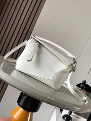 Loewe Puzzle Mini Shoulder White Bag 18x12x8cm - 1