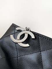 Chanel Ultimate Soft Hobo Leather Black 30x20x12cm - 5