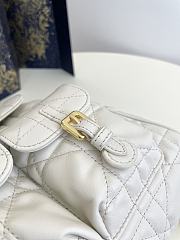 Dior Medium Caro Backpack White Lambskin 23 x 26.7 x 12.5 cm - 2