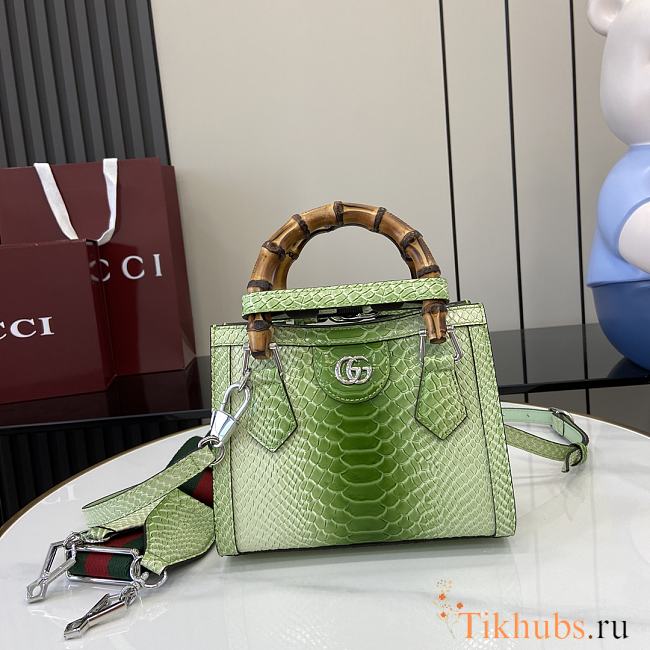 Gucci Diana Mini Python Tote Bag Green 20x16x10cm - 1