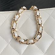 Chanel 24k Vanity White Lambskin 17cm - 5