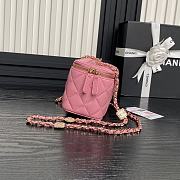 Chanel 24k Vanity Pink Lambskin 17cm - 4