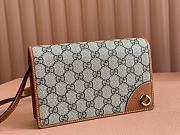 Gucci GG Emblem Super Mini Shoulder Bag 20x12.5x5cm - 2