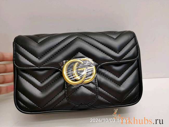 Gucci Marmont Matelassé Mini Bag Black 20x13x6cm - 1