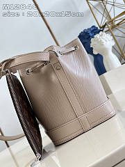 Louis Vuitton LV Noé BB Quartz White Epi 20x15x20cm - 4