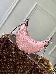 Louis Vuitton LV Loop PM Pink Ostrich 23x13x6cm - 3