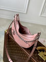 Louis Vuitton LV Loop PM Pink Ostrich 23x13x6cm - 4