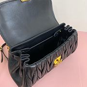 Miu Miu Matelassé Nappa Black Leather Shoulder Bag 24x13.5x9cm - 2