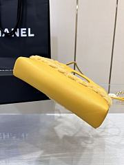 Chanel 23A Mini 31 Bag Yellow 22x23x5.5cm - 2