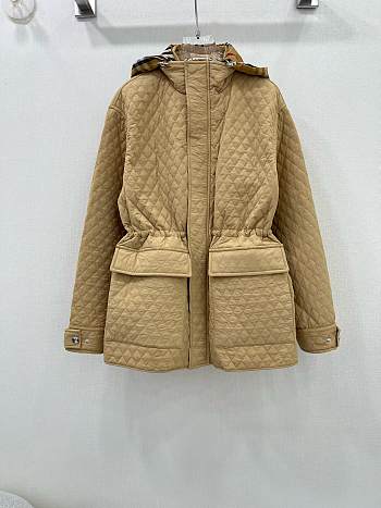 Burberry Jacket Beige 